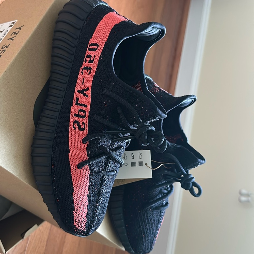 Brand New Yeezy Boost 350 V2 Black/Red/Black Size 7